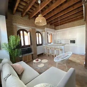 Hostfy Centro Puerta Osario Séville